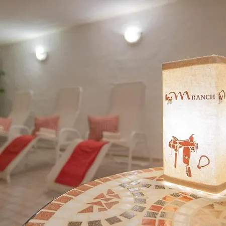מלון Zum Matthiasl *